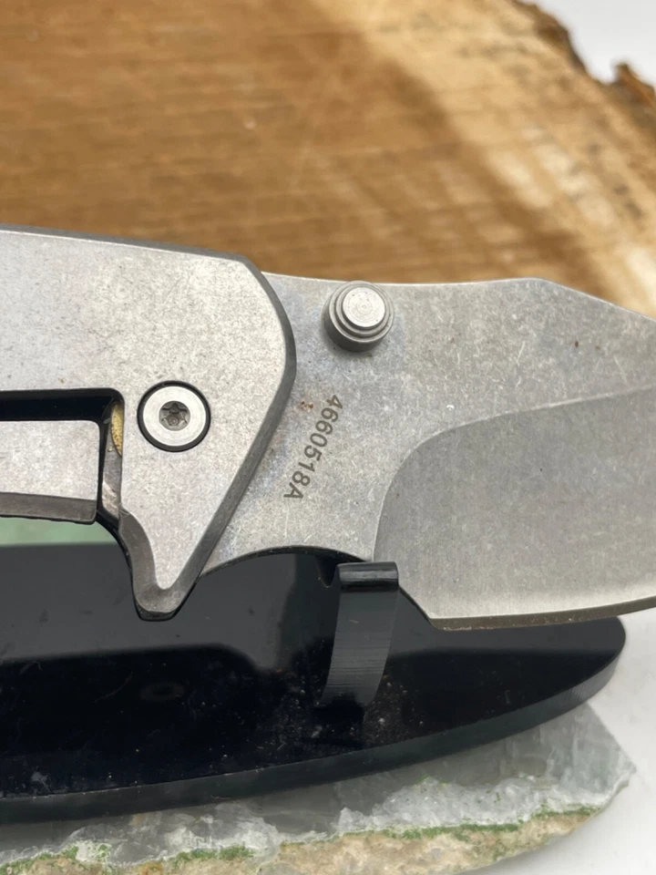 Складной нож GERBER Kettlebell с черной алюминиевой ручкой и фиксатором рамы 4660518A-1837.24 - Изображение 3 из 4