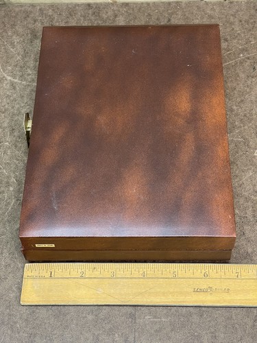 Magnetic Backgammon Set, Leatherette, Travel Size, 9” x 14" open, Vintage - Picture 13 of 15