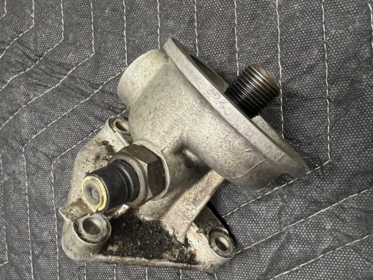 ferrari 308 oil filter housing support 115655 mondial