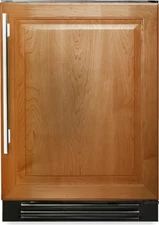 True TBC-24-R-OP-B Solid Panel Ready/Right Hinged 24 Inch Beverage Center
