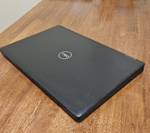 Dell Latitude 5590 15.6" Laptop i5-8250U up to 3.4 GHz, 16GB, 256GB SSD Win 10 - Picture 9 of 13