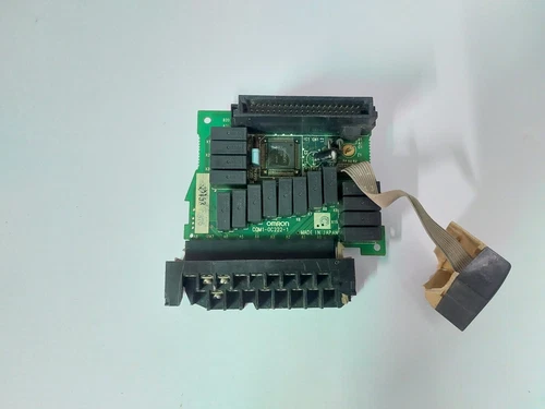 Omron cqm1-0c222-1 Output Module Card