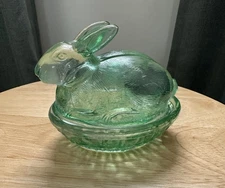 Vintage Green Glass Bunny Rabbit On Nest Candy Trinket Covered Dish 5”