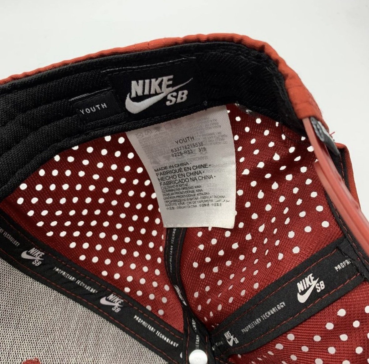 RARE Nike SB Hat Snap Back Red/blue Dri-FIT Perforated Mesh Skateboarding Youth image 6