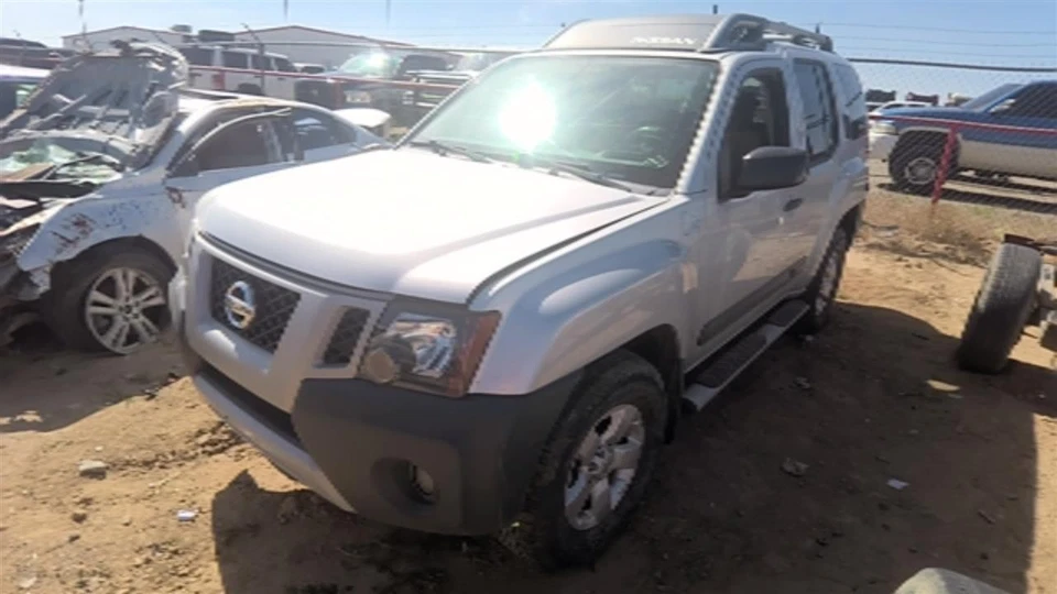 Pinza de freno de disco trasera izquierda usada se adapta a: Nissan Xterra 2013 grado trasero izquierdo Foto 4 de 4