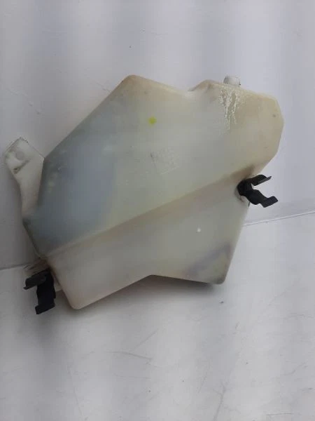 Coolant Reservoir 3.5L Fits 2002-2007 BUICK RENDEZVOUS 15250668 - Image 3 of 4