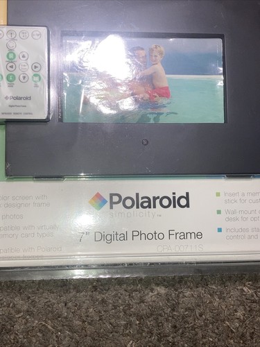 Polaroid CPA-00711S 7" Digital Picture Frame - Picture 23 of 23