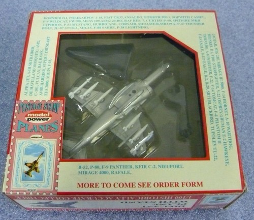 Herpa Model Power 5337 McDonnell Douglas AV-8B Harrier II 1/100, NEU & in OVP - Bild 4 von 8