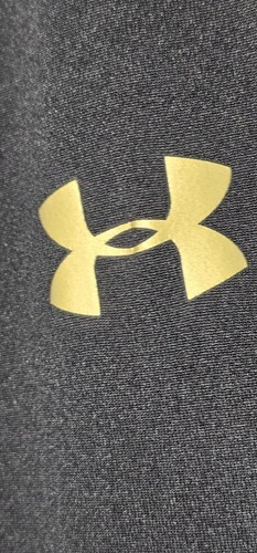 Under Armour MMXVI Hoodie Shirt V-Neck Size XL Heatgear Black Gold Metallic Golf - Picture 8 of 20