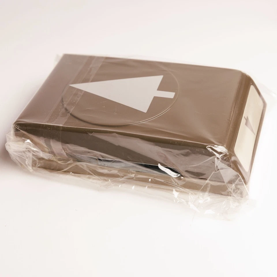 Punzón de pino estampado árbol de Navidad vacaciones naturaleza bosque al aire libre Foto 4 de 4