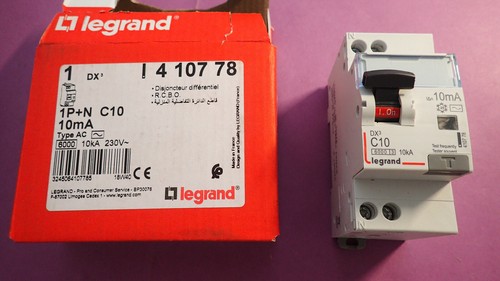 Interrupteur Différentiel Legrand 410778 - 10A 10mA 2P AC - Spécial Balnéo