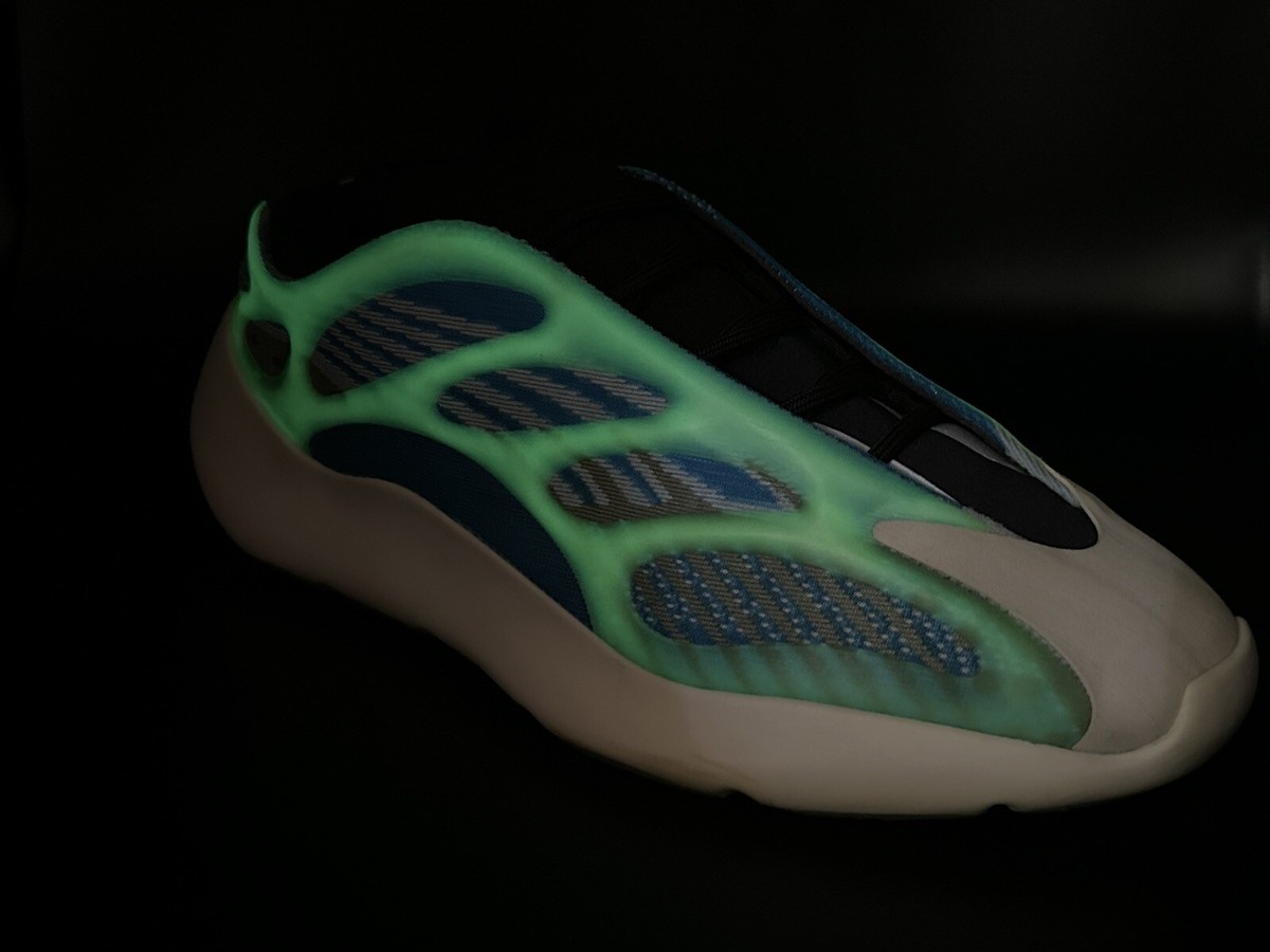 yeezy azareth glow in the dark