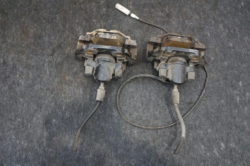 Juego 2 Pinzas Freno Traseras Izquierdas y Derechas Negras OEM 34212283163 Bmw M3 E90 08-13 Foto 3 de 4