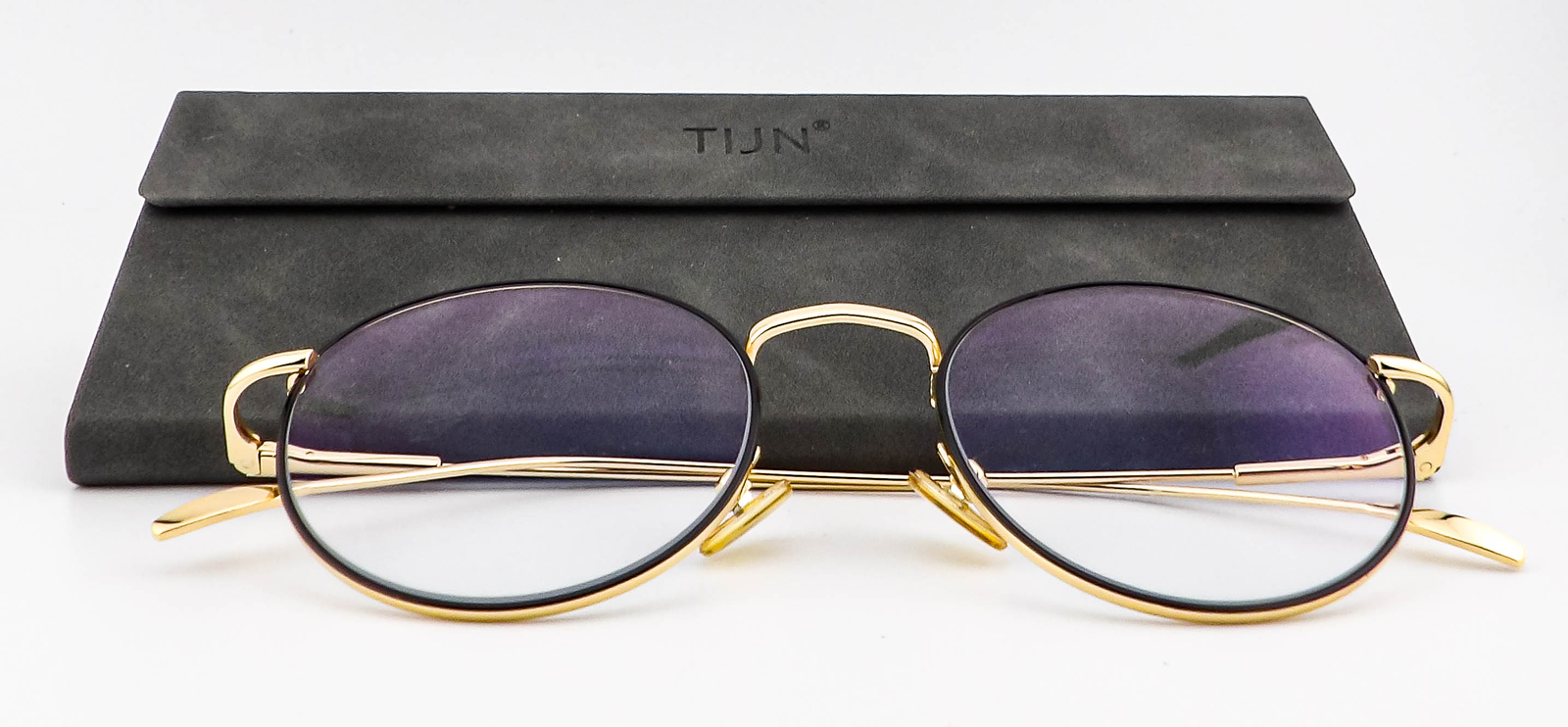 Tijn Henk Black Gold Round Eyeglasses Frames 50-17-141