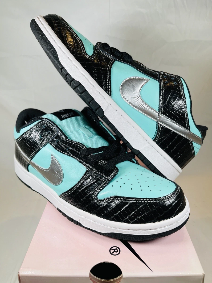 EXTREMELY RARE!! Size 10 - Nike SB Dunk Low Pro x Diamond Supply Co. Tiffany