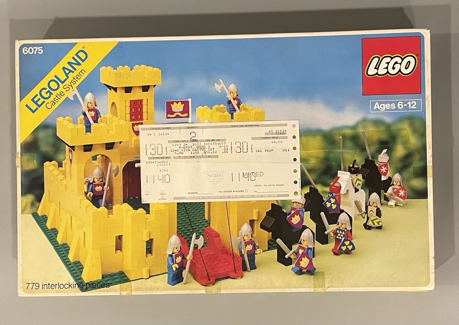 LEGO 6075 Classic Castle Yellow Castle New and Sealed from 1981 (taped paper)