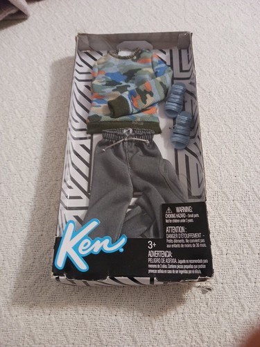 NRFB Fashionista Ken 2017 Fashion Pack .. Camo Shirt grau Jogginghose Sandalen
