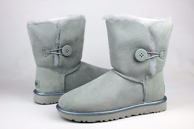 UGG BAILEY BUTTON II METALLIC ICEBERG COLOR SUEDE SHEEPSKIN BOOTS SIZE 9 US  | eBay