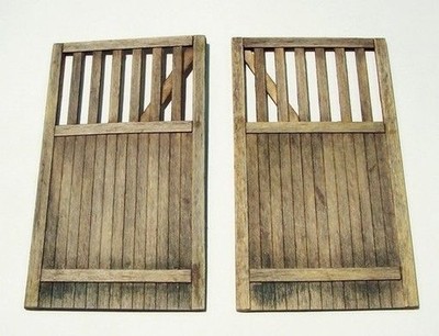 Plus Model 432 - 1:35 Lasercut Wooden gate - straight - Neu