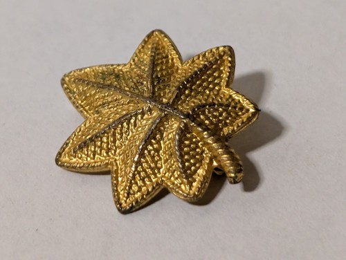 Original WWII Era US Army Major Collar Badge Oak Leaf Insignia 40s - Picture 3 of 8