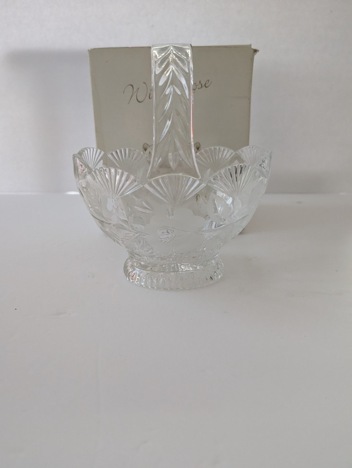 Wild Rose 24% Lead Crystal Candy Dish with Handle 16cm Slovakia