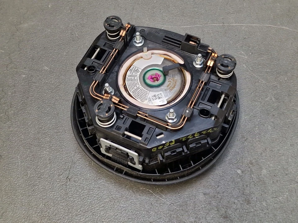 Airbag conducteur volant noir - Fiat 500 II ph.2 après avril 2015 - 07356653570 - Photo 2/3