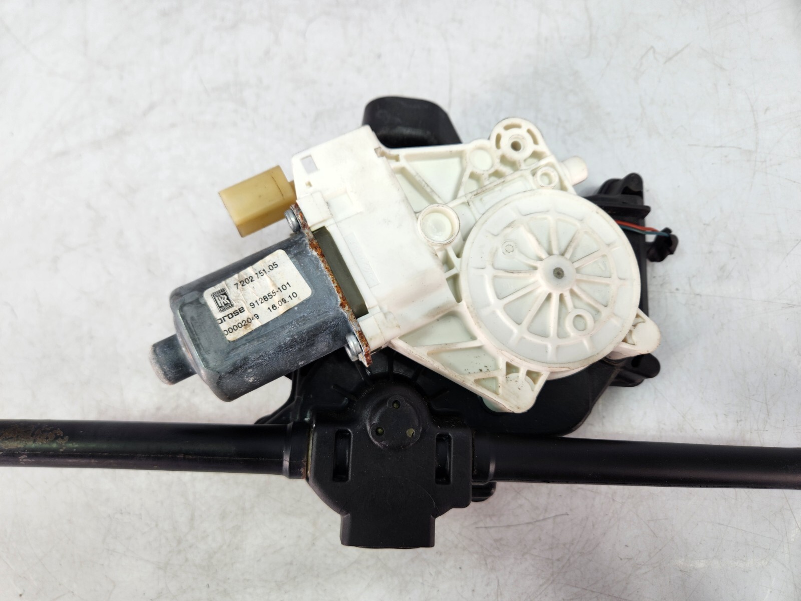 ✅10-14 OEM Rolls-Royce Ghost RR4 Rear Left Driver Side Door Closing Assist