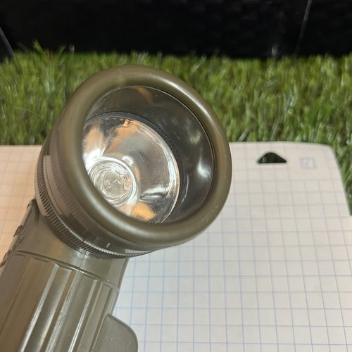 U.S. Army Fulton MX-991/U Flashlight ***SURPLUS CONDITION*** - Picture 6 of 9