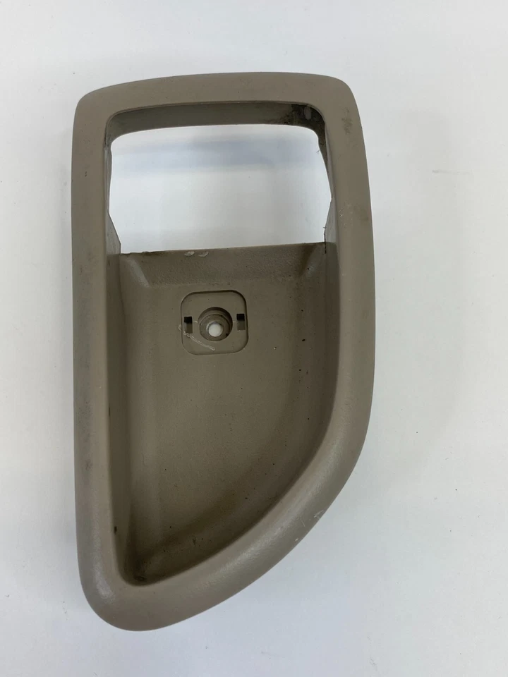 2003-2009 Kia Sorento Front Right Side Inner Door Handle Bezel Trim 82622-3E000 — 第 4/4 张图片