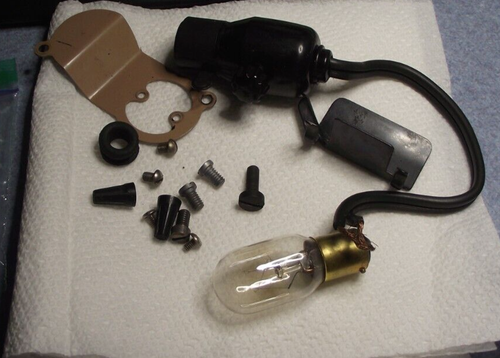 vintage SINGER SEWING MACHINE MODEL 301 301A light lamp assembly parts - Picture 4 of 4