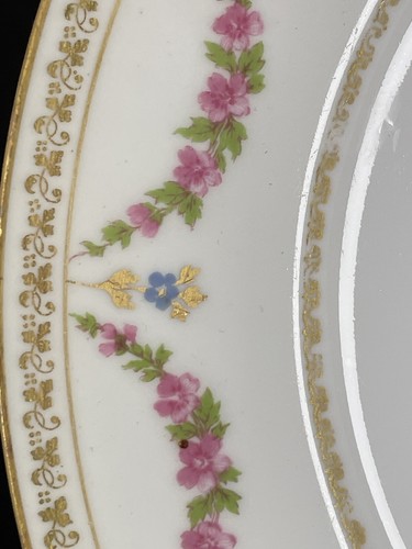 "Juego de 4 platos florales azules y rosas GDA Limoges de 8 5/8"" de la década de 1940 tal cual" - Imagen 2 de 9