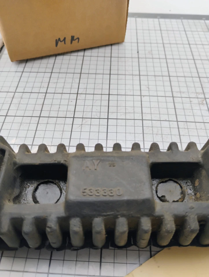 Studebaker 1953-64 (ver desc) 533330 Motor Mount NOS Fabricado nos EUA - Imagem 3 de 4