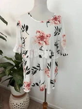 Zeagoo XXL Floral Ivory Peach Top Ruffle Short Sleeve Tunic