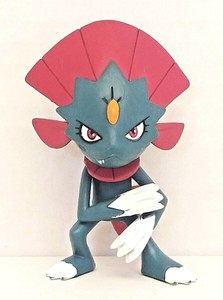 weavile figure