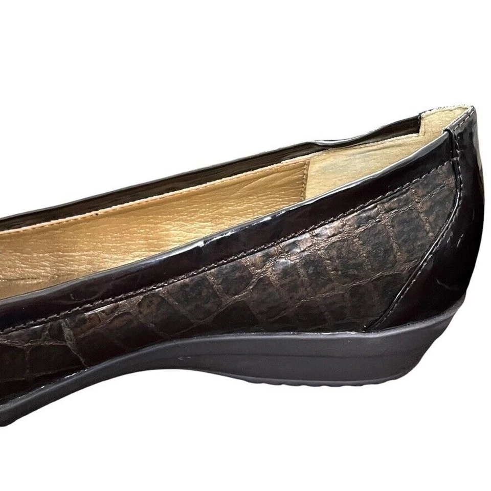 Mocasín Circa Joan & David Luxe Finton charol cuña punta cuadrada 10.5 Foto 4 de 4