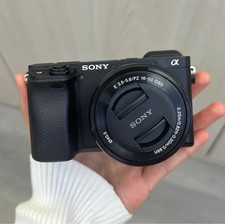 Sony Alpha a6400 24.2 MP Digital Camera - with 16-50mm Lens English-95 new