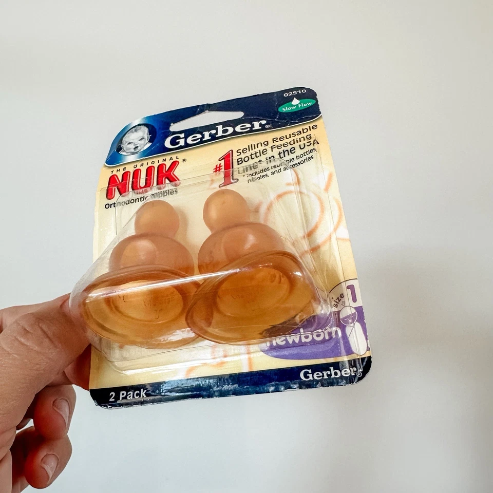 Pezones de goma ortodoncia Gerber Original NUK talla 1 flujo lento recién nacido paquete de 2 nuevos Foto 4 de 4