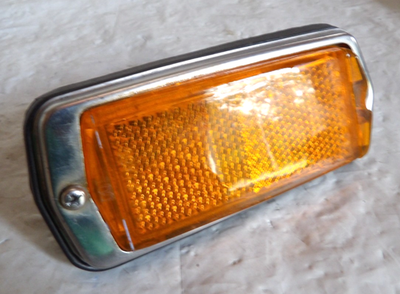 Datsun Front Side Marker Reflector Light 26180-H7200 IKI