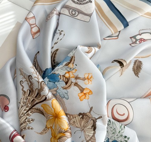 NUOVA sciarpa 100% seta gelso stampa fiori donna scialle avvolgente bandana quadrata 35'' - Foto 22 di 32