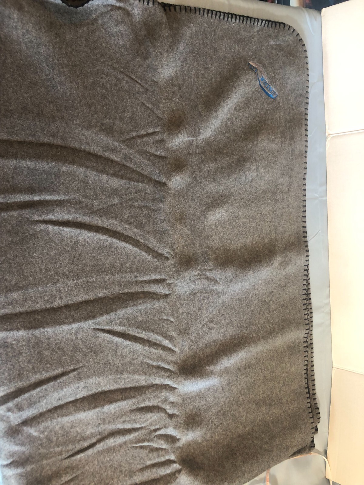 NWOT RCC Koozie Gray Fleece Blanket Throw with Carry Strap 52" x 70" F47 eBay