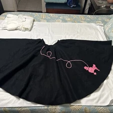 Poodle Skirt Hip Hop 50’s Shop Blk/pk Felt,  Halloween Dance Costume. (Details)