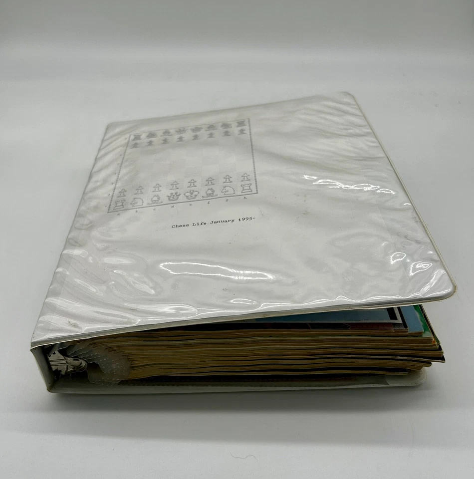 Binder Full Of All 12 1995 CHESS LIFE MAGAZINEs Plus Jan & Feb Of 1996 & More - Image 2 of 4