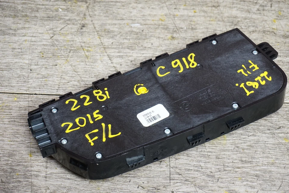 2015 BMW 228I F23 CONVERTIBLE FRONT LEFT DRIVER SEAT MEMORY ADJUST SWITCH OEM - Image 4 of 4