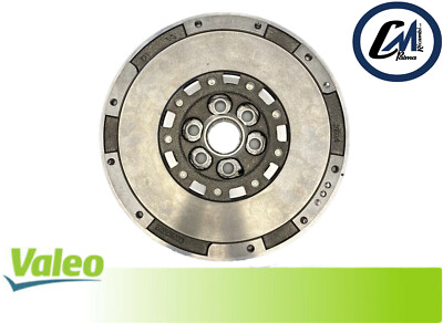 Kit Frizione VALEO 837456, Completo Di Volano E Cuscinetti - Comfort Di Guida, Compatibilit&agrave; Garantita