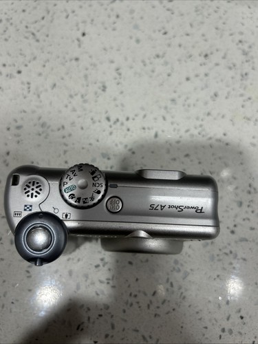 Canon PowerShot A75 3.2 Digital Camera - Silver For Parts Or Tinkering As Is - Picture 3 of 9