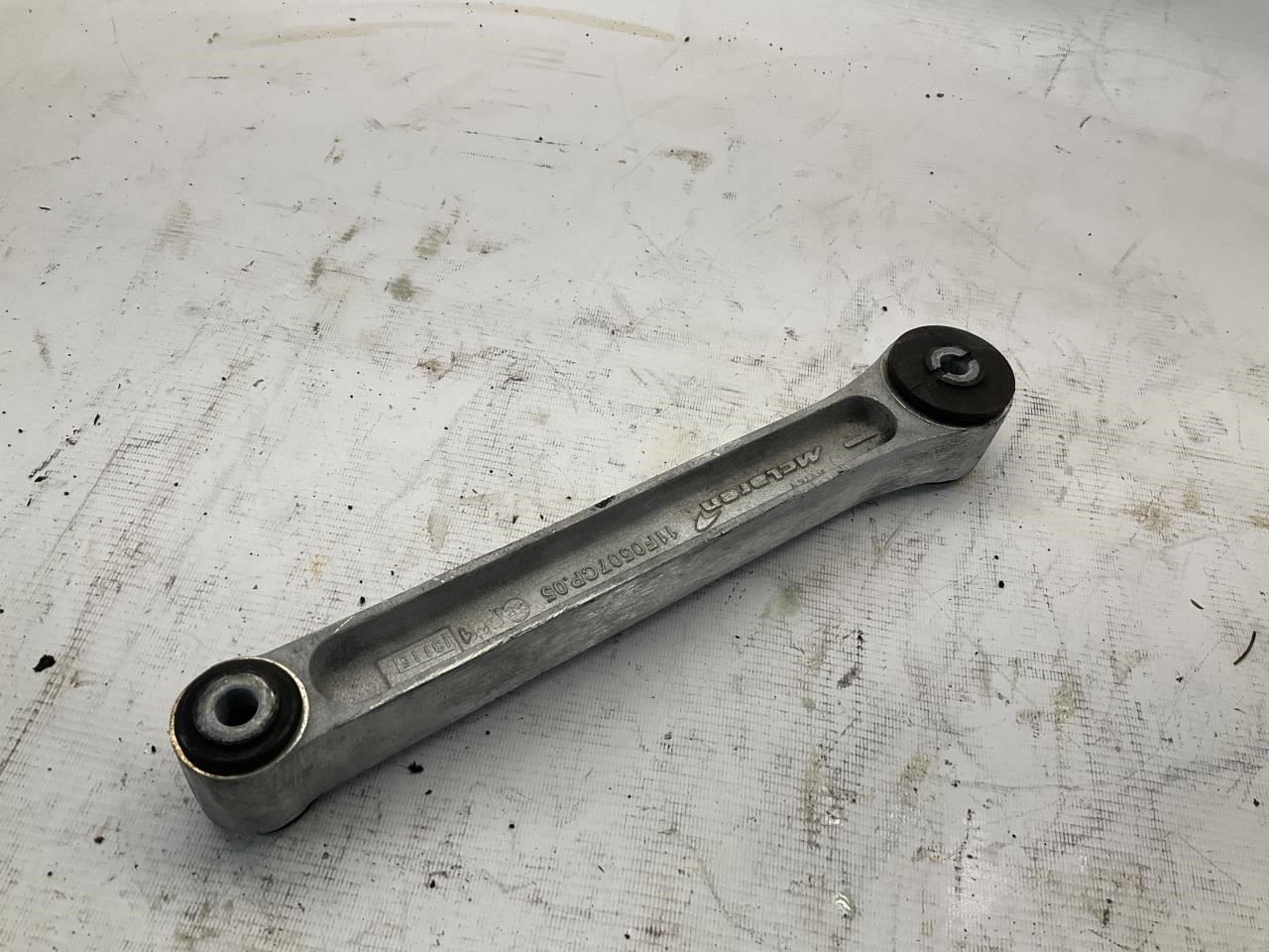 14-17 McLaren 650S Front Left Right Engine Mount Arm T