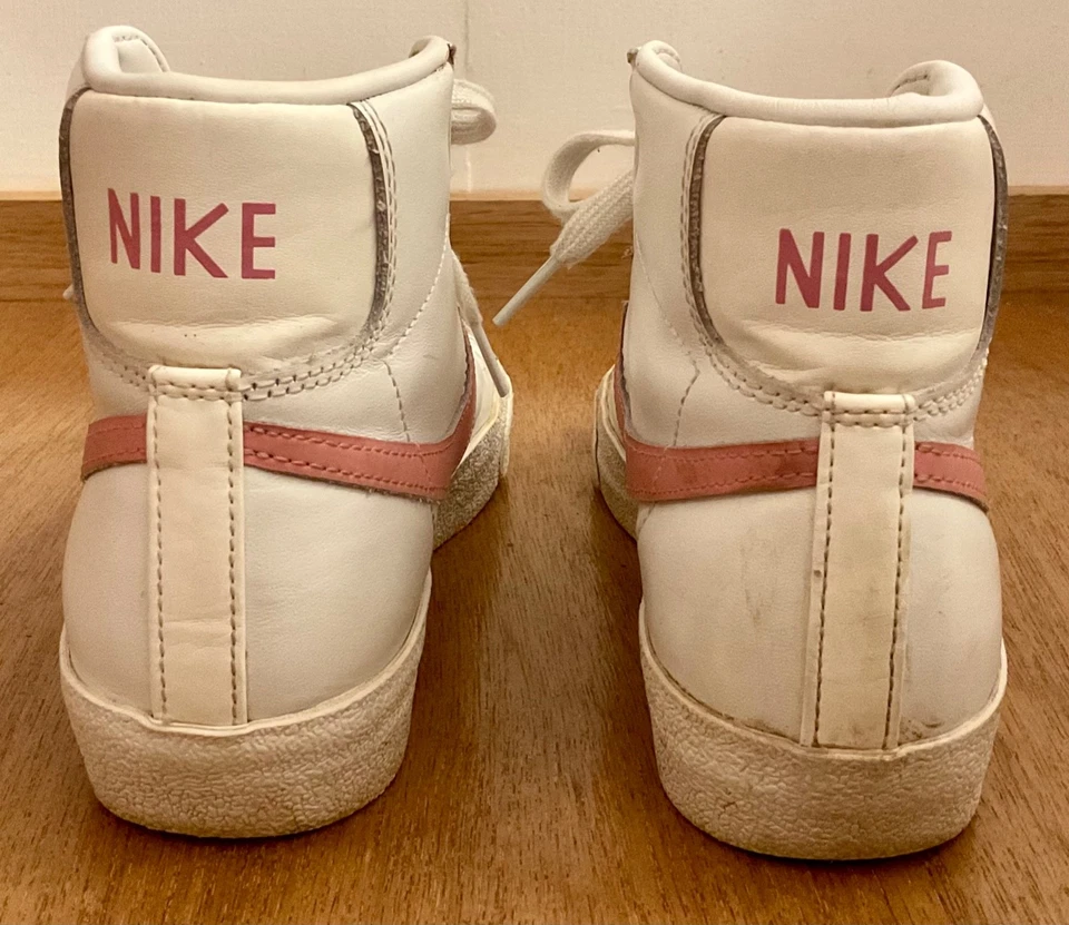Nike Blazers Shoes - Size 7 (US Women’s) (24 cm) - image 3 of 4