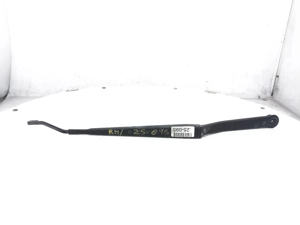 Brazo limpiaparabrisas pasajero derecho Toyota Camry 1997-2002 85211-Aa030 Foto 2 de 4