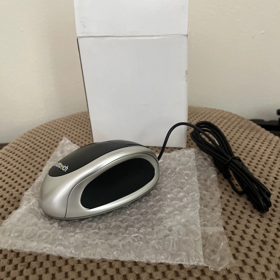 Goldtouch Comfort Ergonomic Optical USB Mouse, Left Handed- New   - Image 4 of 4