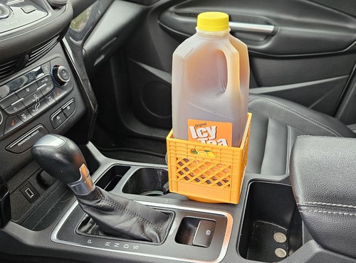 3D Printed Half Gallon Cup Holder Classic Milk Crate Style Tea / Milk / Juice - Picture 7 of 10